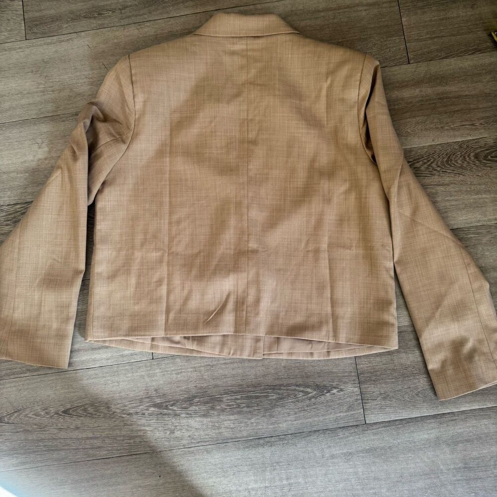 NEW Express Blazer Women's Tan Beige Sz M Cropped Double Breasted Shoulder Pads - Picture 16 of 16